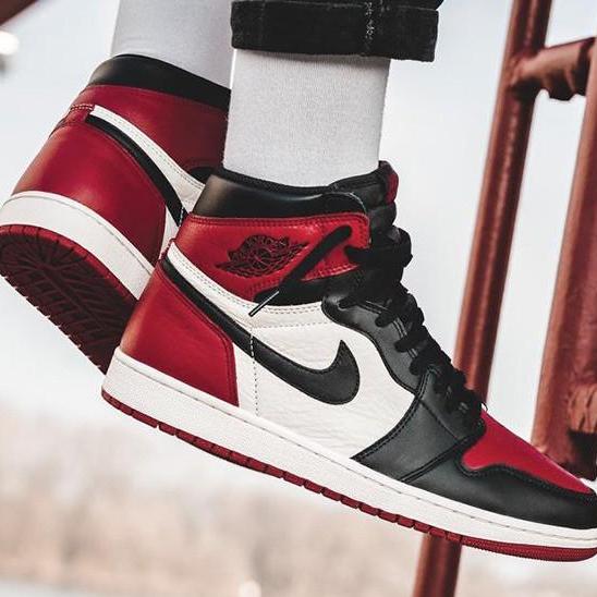 Giày Sneaker J0rdan 1 Đỏ đen ( Full box)