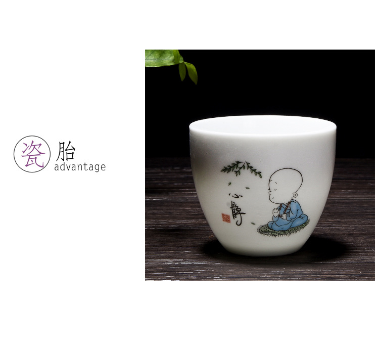 Bộ chén uống trà  chú tiểu trên chùa