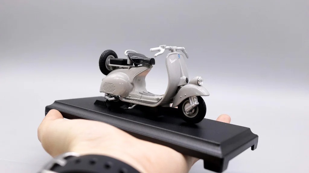 Mô hình xe vespa các loại tỉ lệ 1:18 welly