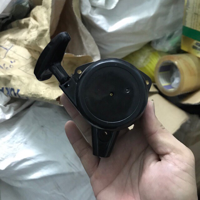 Bộ chụp giật 2 thì máy cắt cỏ 260. 3 ốc có đuôi