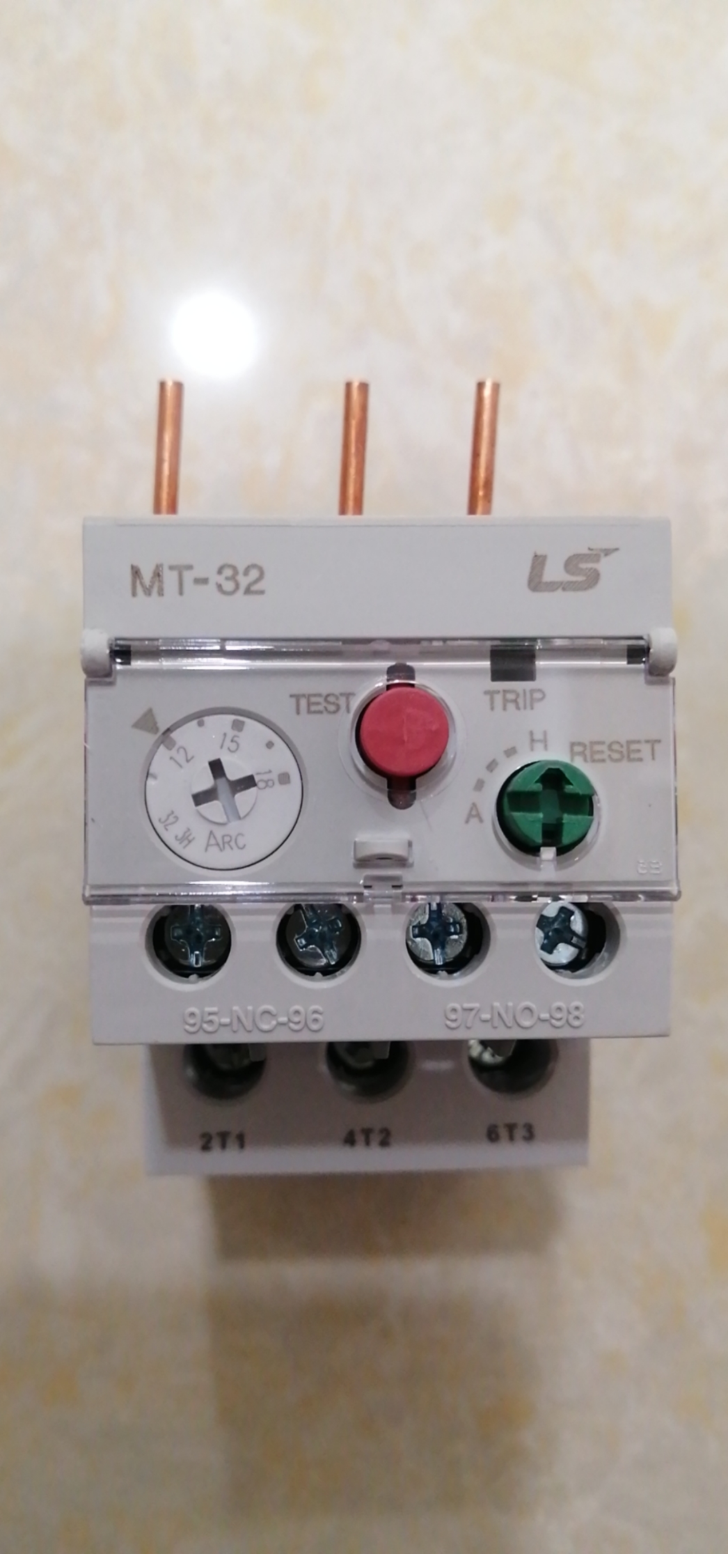Relay nhiệt ls chính hãng mt-32 3p dãi dòng từ : 12-18a
