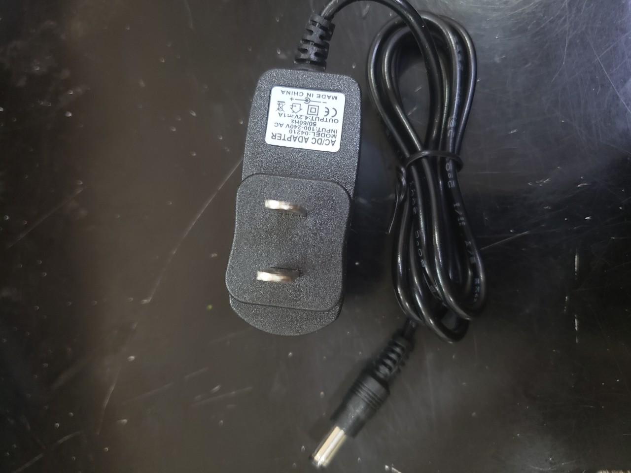 sạc pin lipo 3s 12.6v2a,