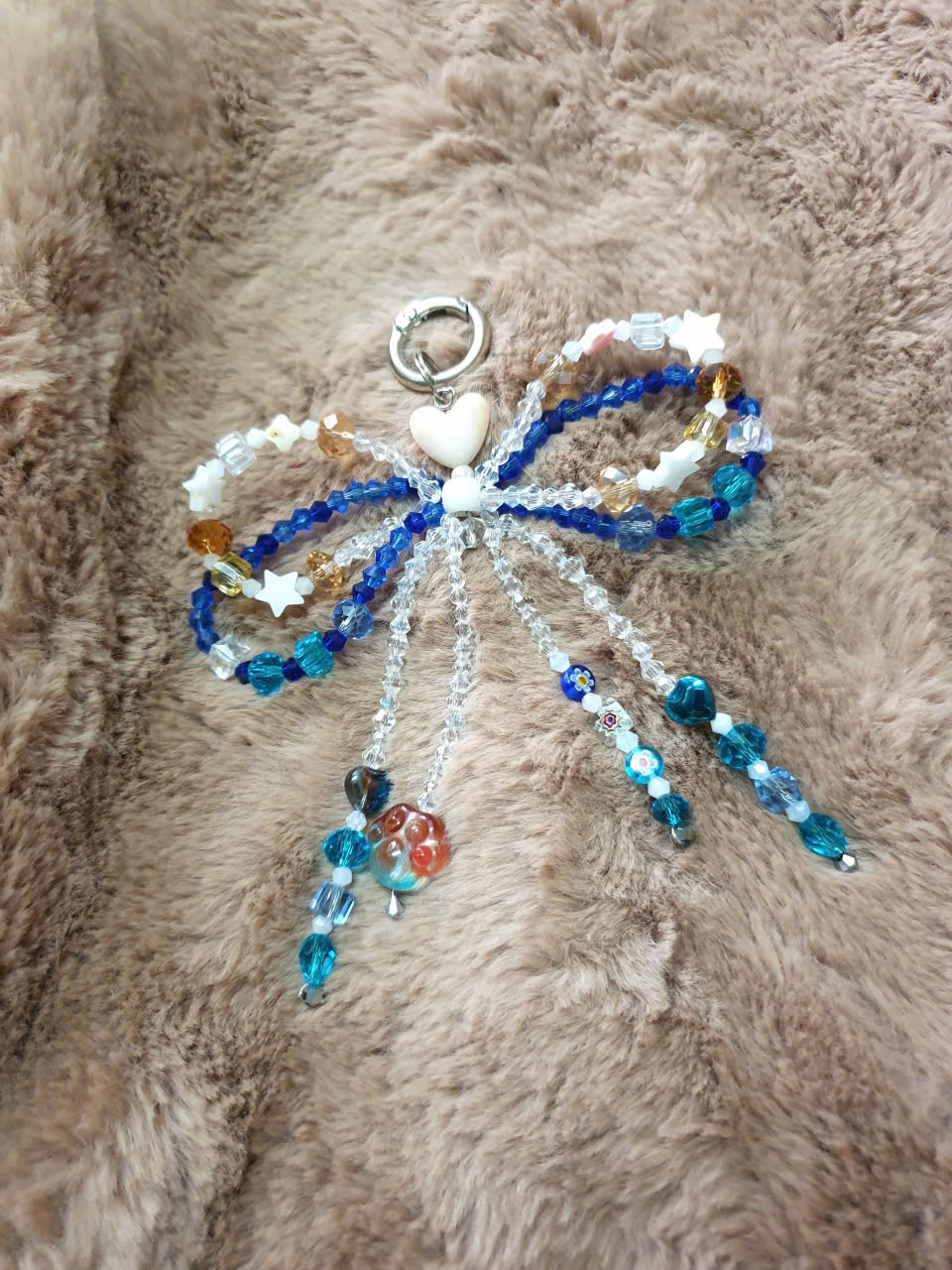 Handmade Crystal Bow Charm with Imitation Glass – Unique Gift for Girlfriends, Exquisite Handmade Accessories for Handbags & Keychains