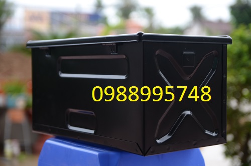 Instrument box assembling cars Huyndai