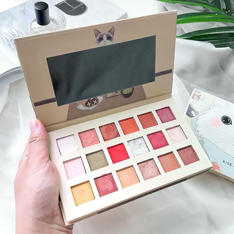 Bảng Phấn Mắt Trang Điểm 18 Màu Nhũ Lì