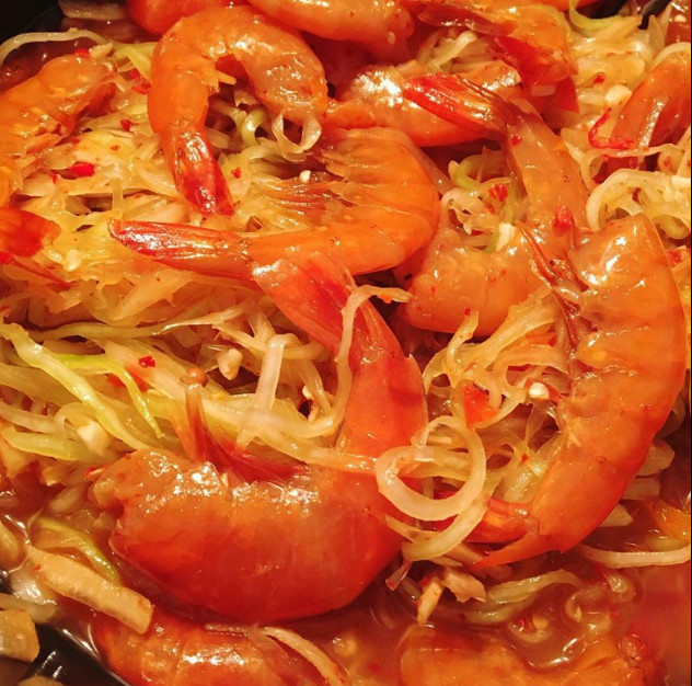 Tôm chua Bà Duệ hủ 400g ( đặc sản Huế)