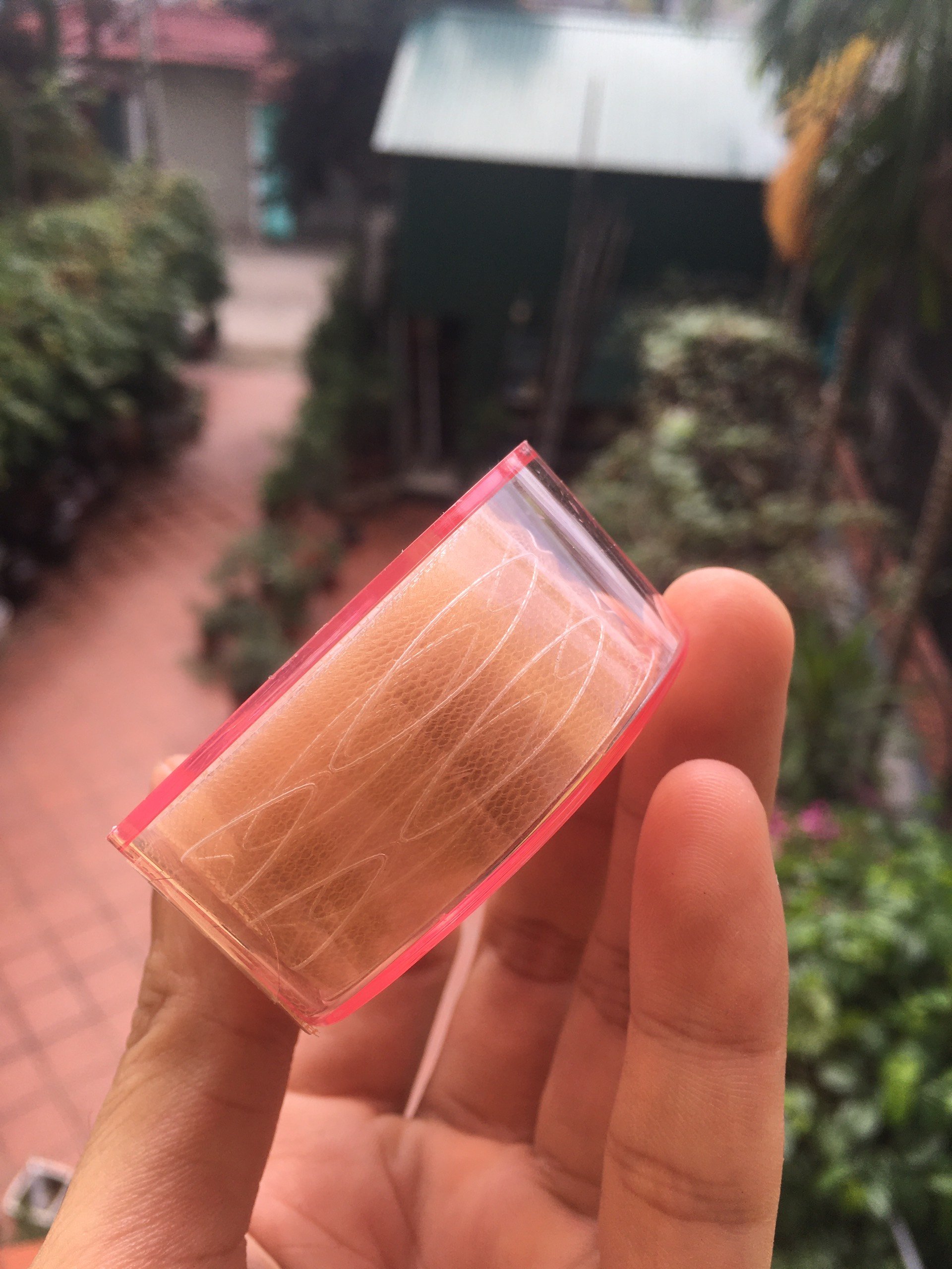 Cuộn kích mí lưới size trung ( ảnh thật sp )