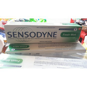 kem đánh răng chống ê buốt sensodyne 100gr