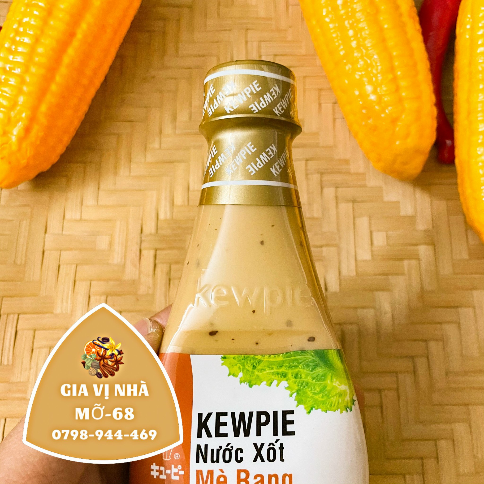 NƯỚC SỐT MÈ RANG KEWPIE- CHAI 210ML