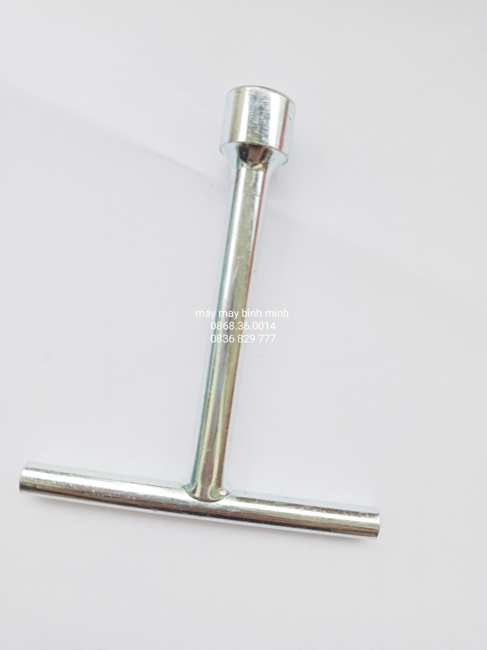 T-Lock Opens the Vertical Cutter Knife