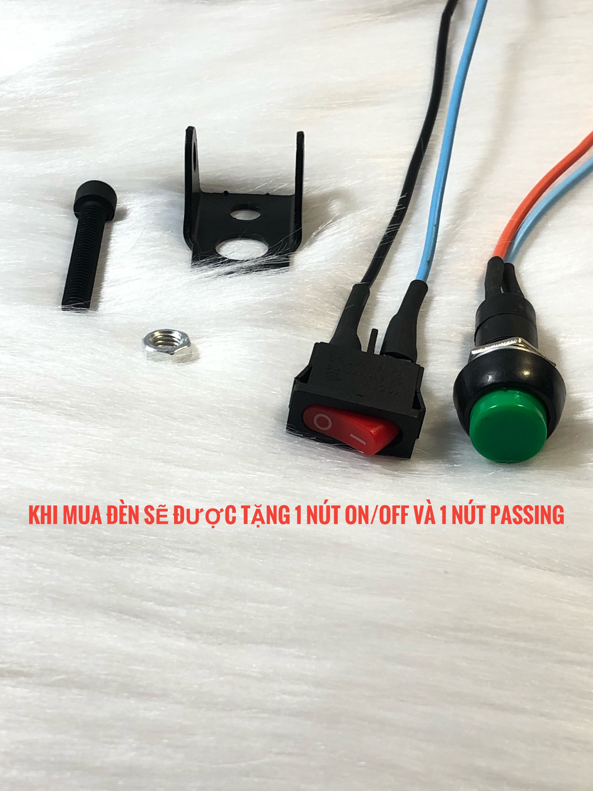 Đèn led trợ sáng L4 ngắn 3 chế độ.
