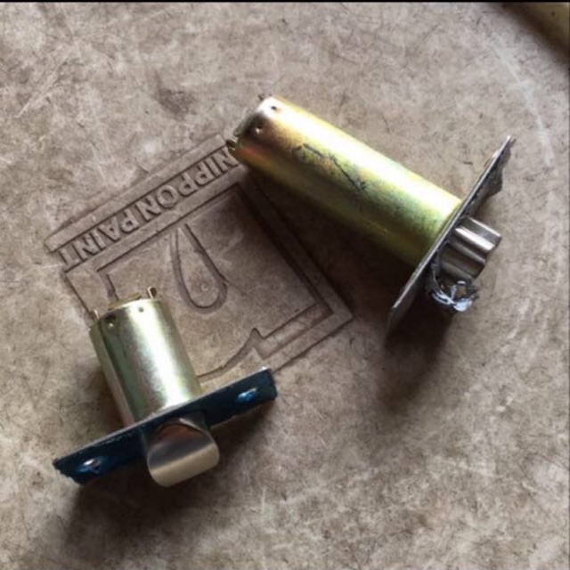 Cò ( Mồm ) Khoá Nắm Tròn