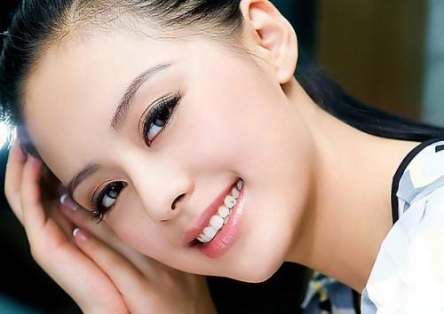 [HCM]hạt đính đá trên răng bộ 5 hạt + keo