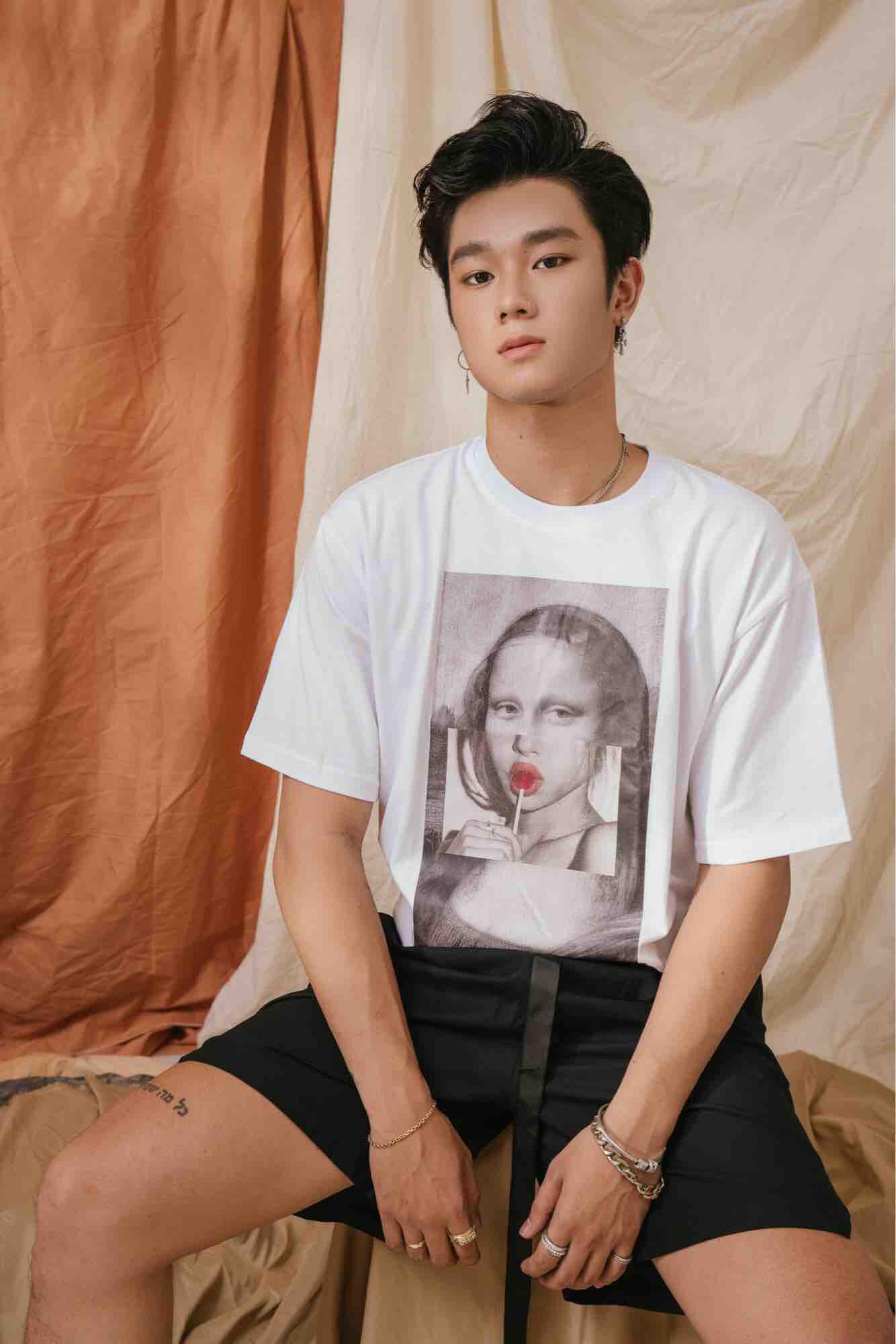 Urbanista Mona Lisa Tee
