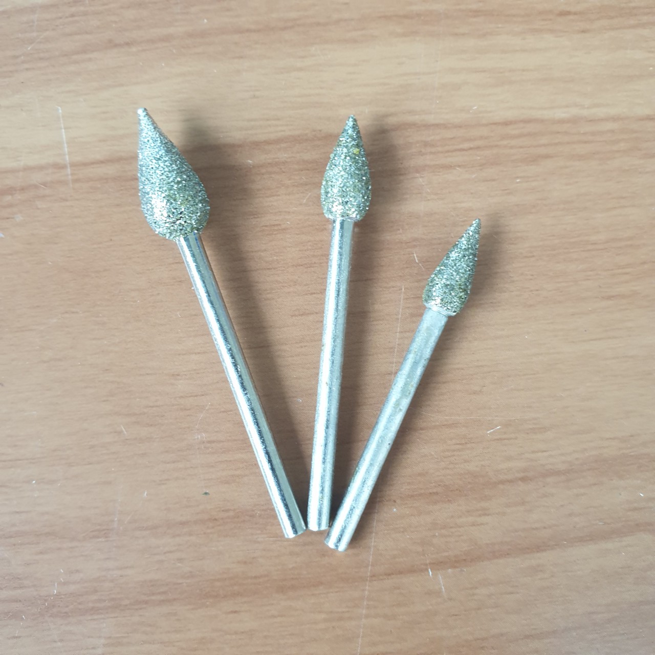 Mũi mài kim cương cốt 6ly đầu 6,8,10mm chọn mũi hình búp sen