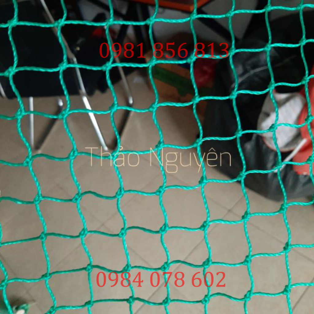 Lưới chắn sân golf, sân bóng bàn, sân tennis ngoài trời. Mắt lưới 2.5x2.5cm.