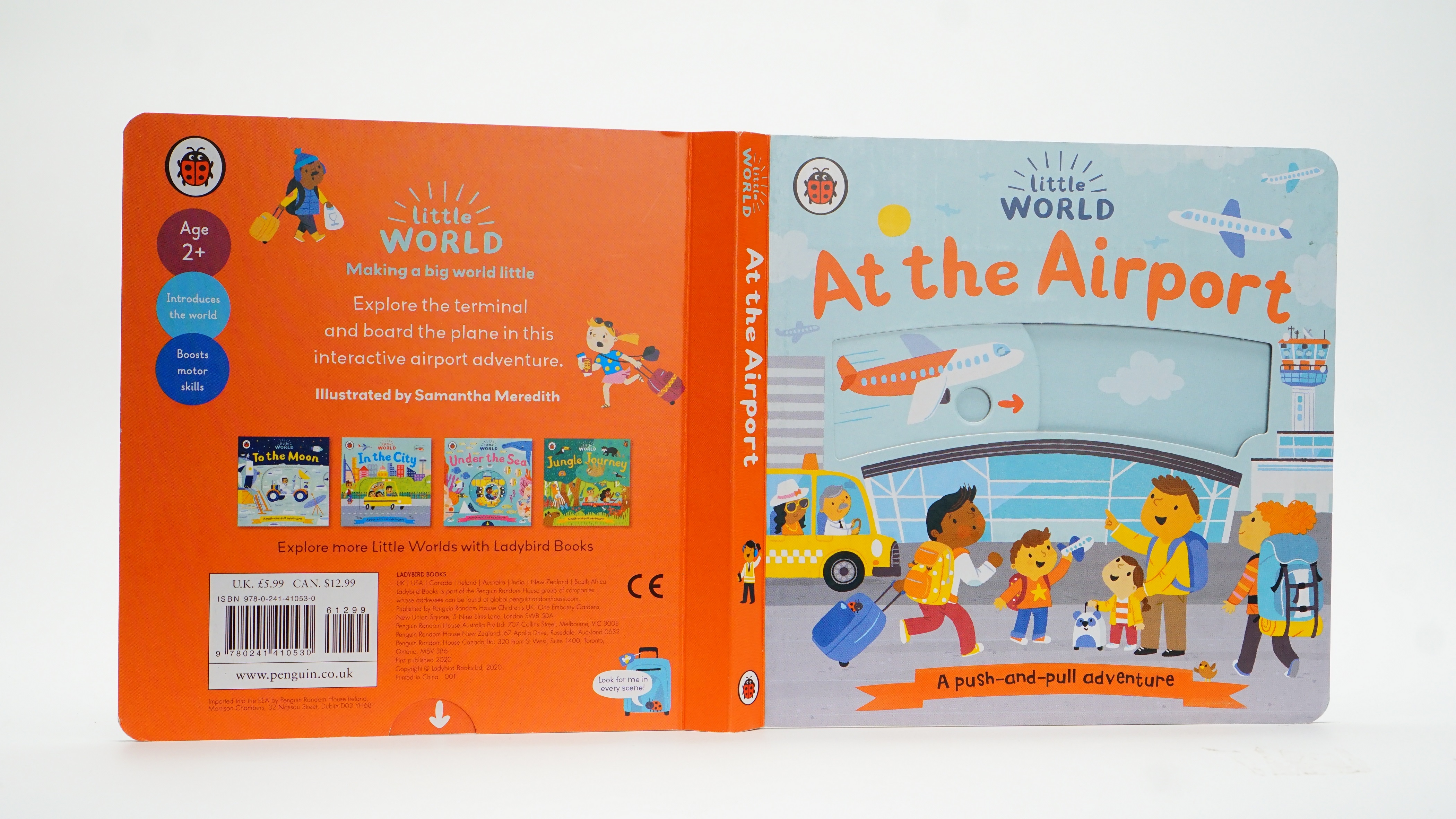 Little World: At the Airport : A push-and-pull adventure
