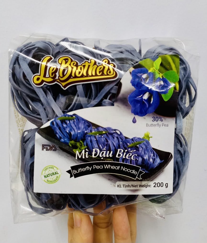 Butterfly pea flower Noodles 200gr/package