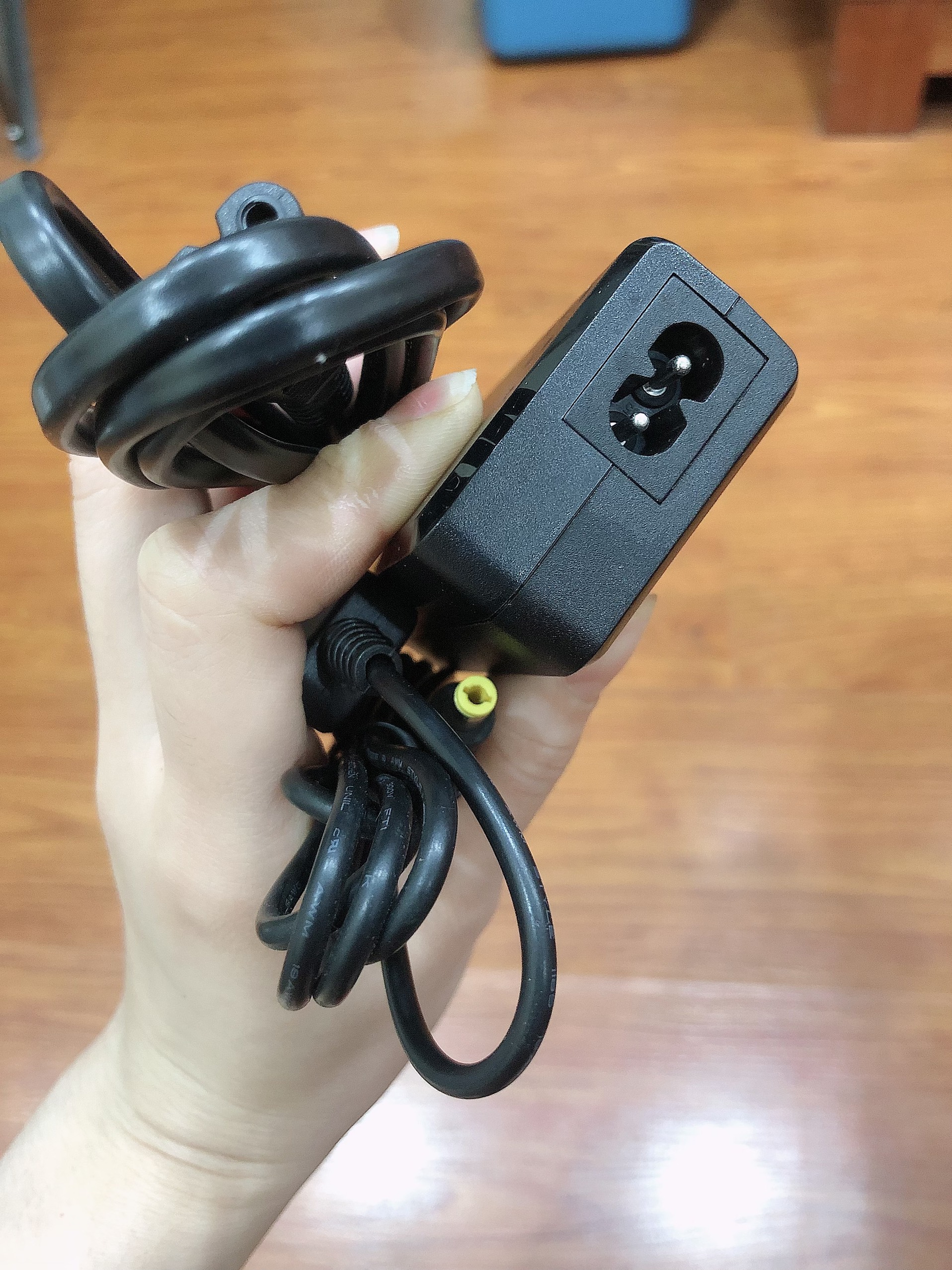 Adapter-Nguồn Boss Katana Mini (bộ nguồn bảo hành 12 tháng)