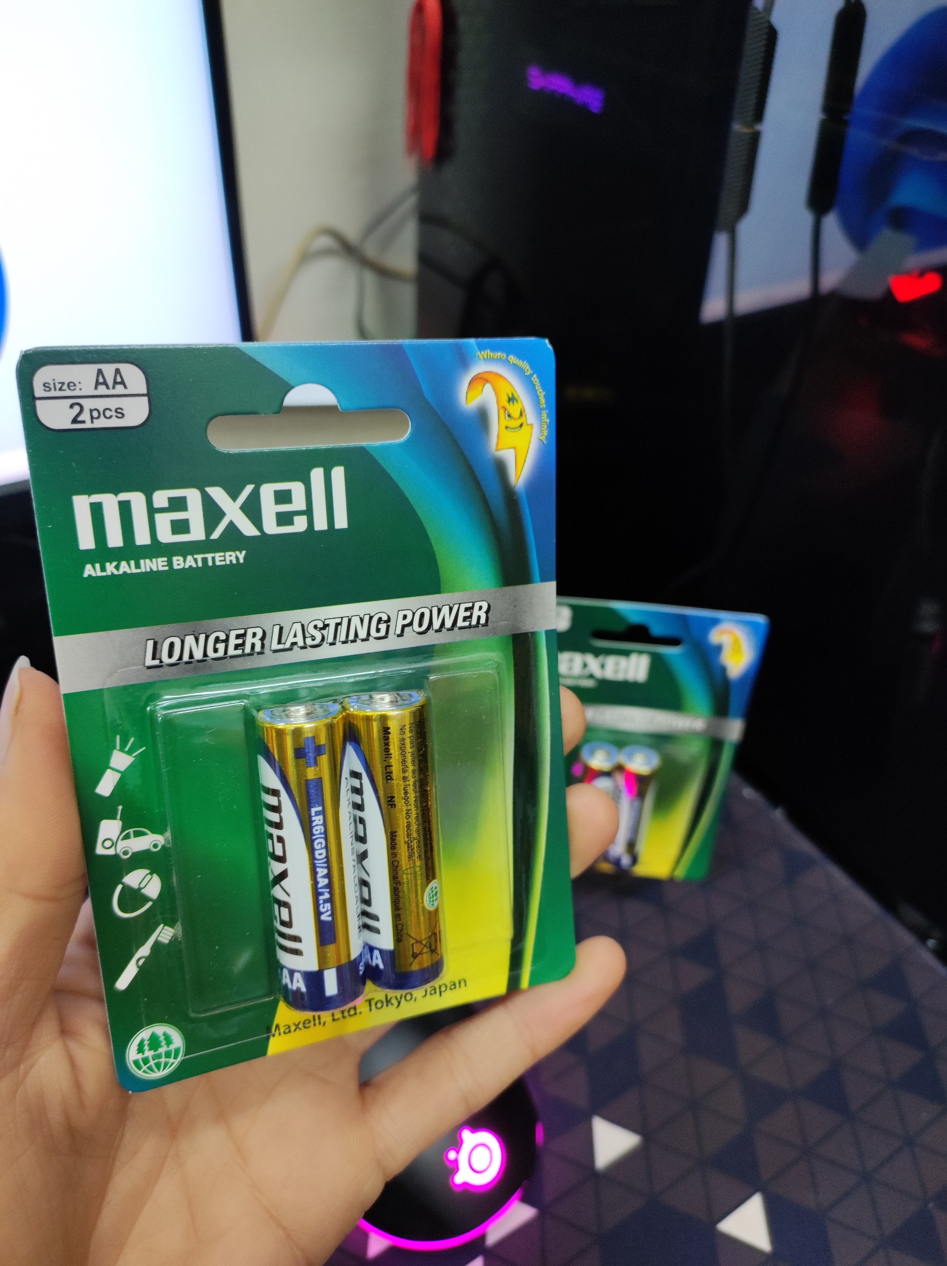 Vỉ 2 viên Pin Maxell 1.5v AA (LR6) / AAA (LR03) ALKALINE Battery MKStore