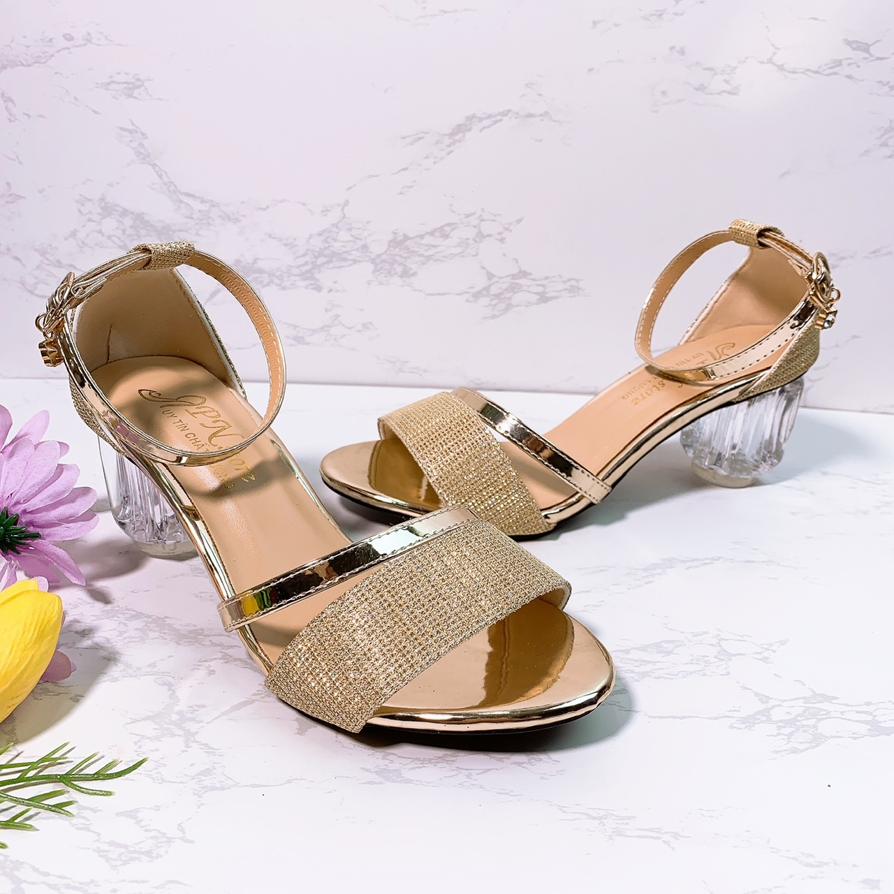 Giày sandal nữ cao gót vuông trong 5p quai ánh kim tuyến dây mảnh bóng chéo - SD27 ảnh thật