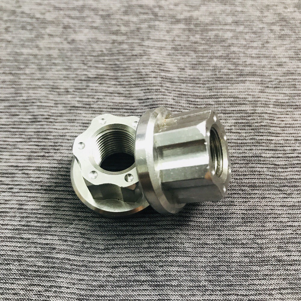 Tán 12ly hở đầu Salaya-Inox (giá 1 con)