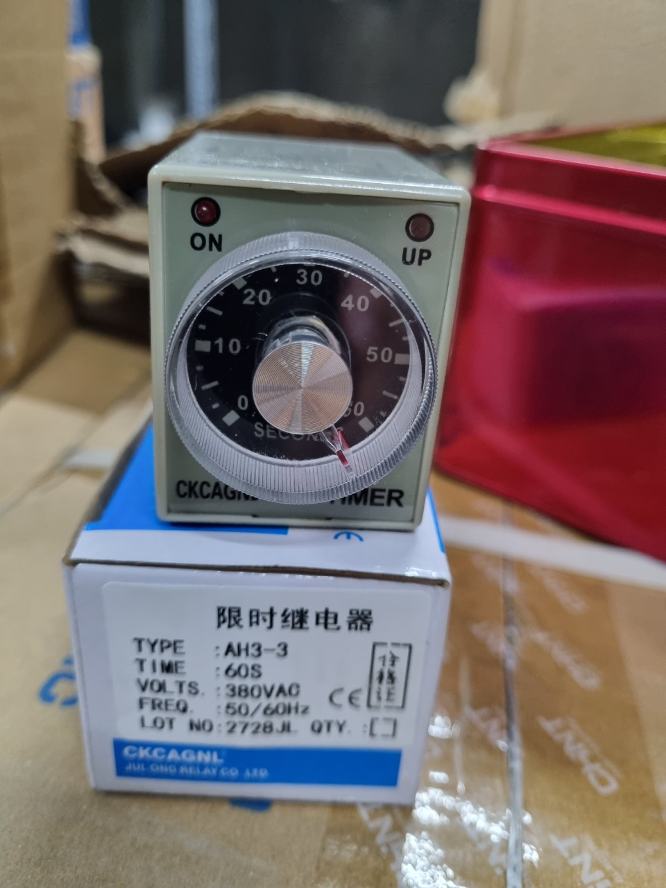 Rơ le thời gian CKC 30S, 60S điện áp 380V kèm đế