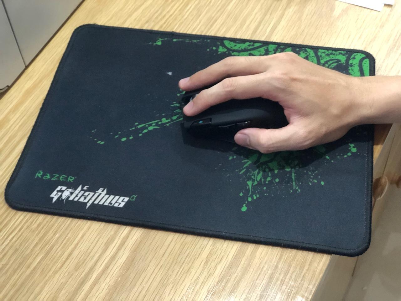 Miếng Lót Chuột Razer 21x25cm