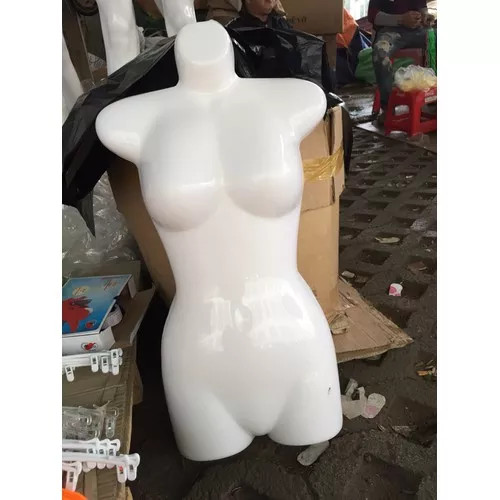 Manocanh máng nhựa kèm móc
