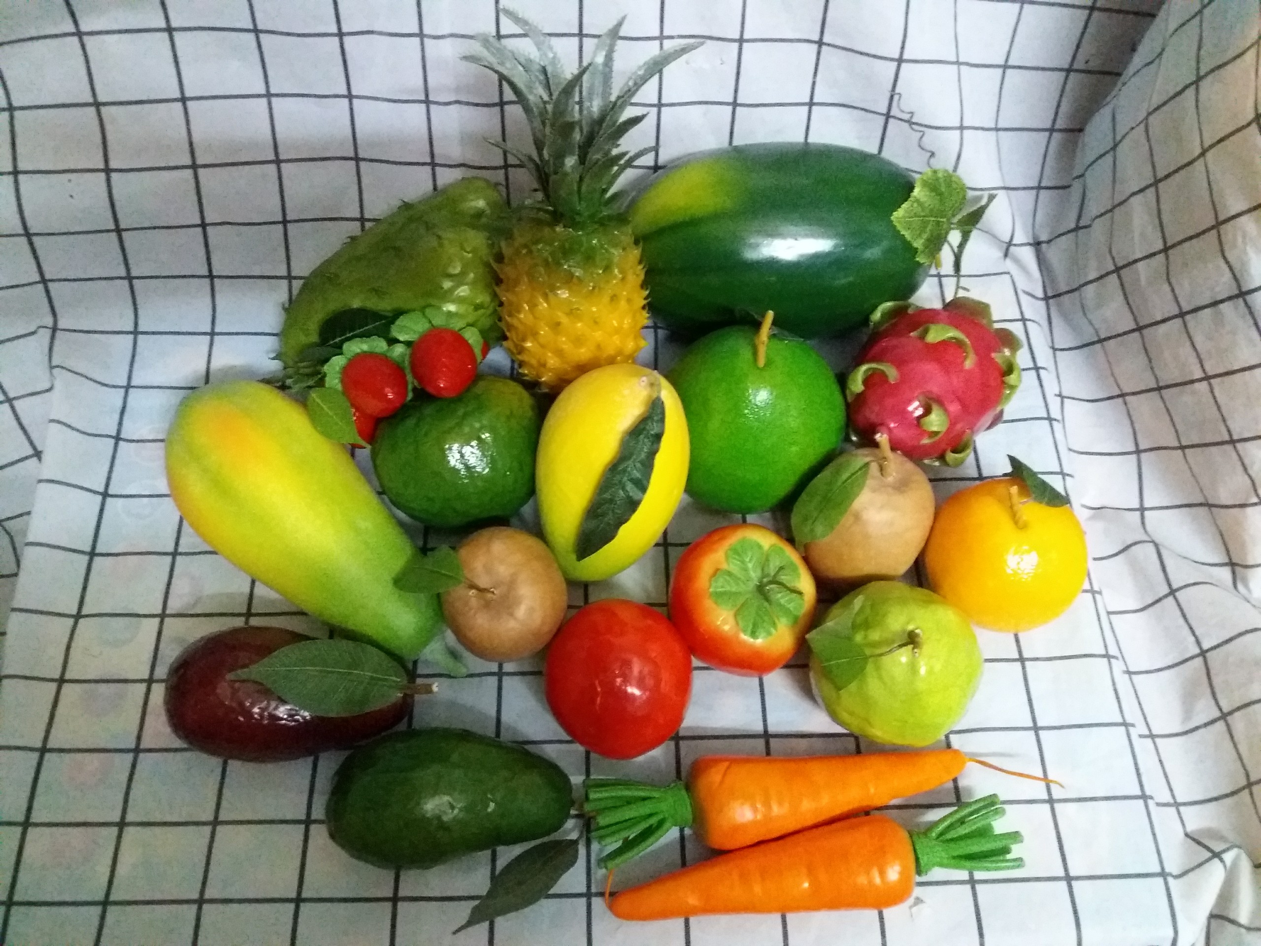 Củ cà rốt giả trang trí
