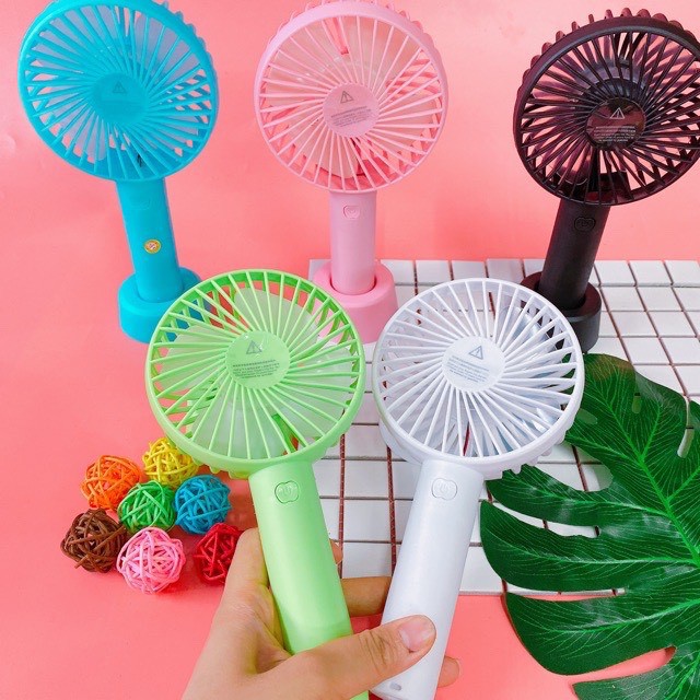 Quạt mini cầm tay có đế để bàn 3 tốc độ gió