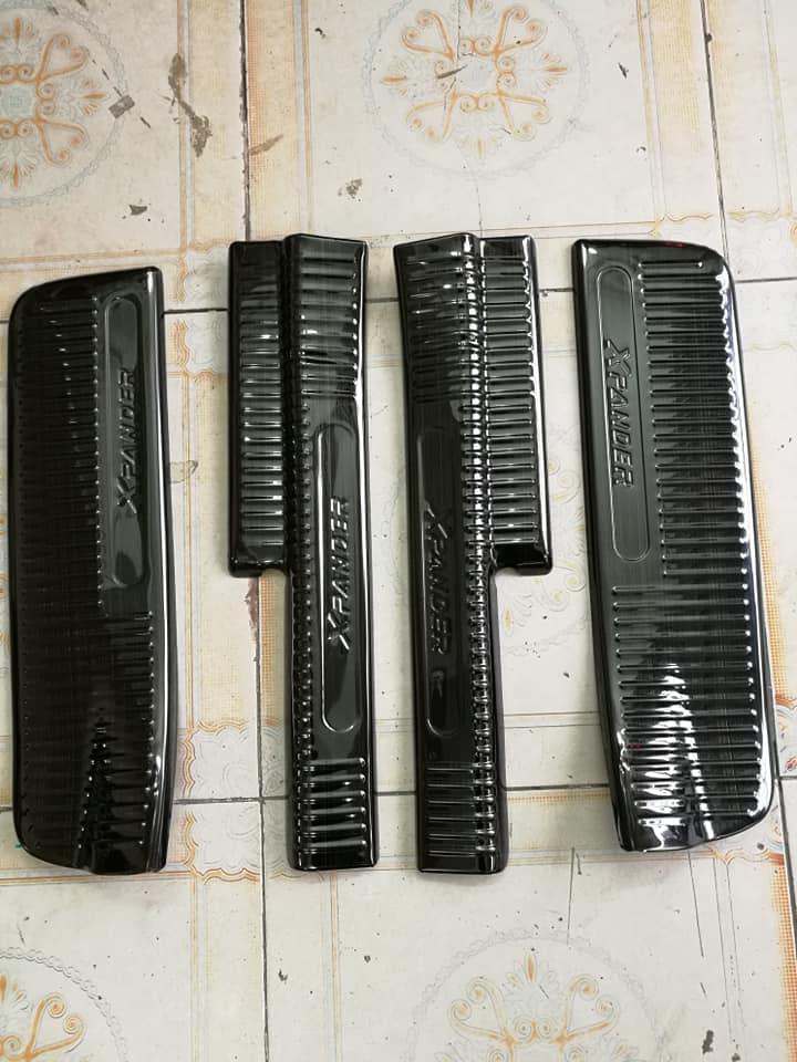 Ốp bậc trong ngoài TITan xe Mitsu Xpander