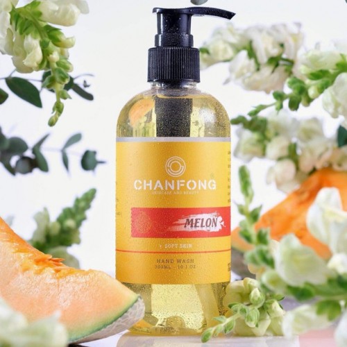 Nước rữa tay sinh học chanfong 300ml Thái Lan