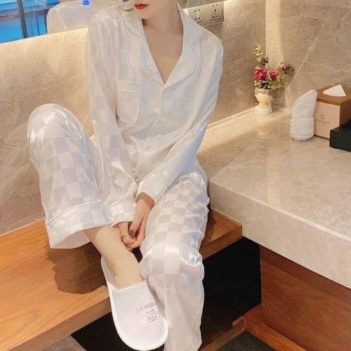 Bộ Pijama Lụa Gấm Cao Cấp Áo Tay Dài - Quần Dài
