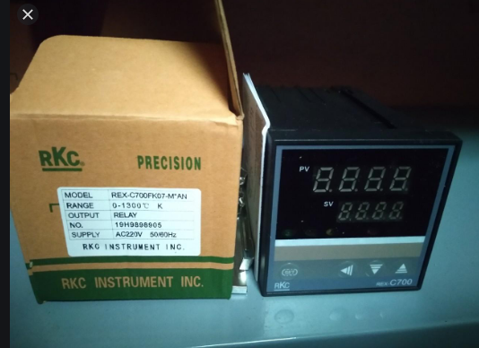 Đồng hồ nhiệt RKC C100, FK07, Relay
