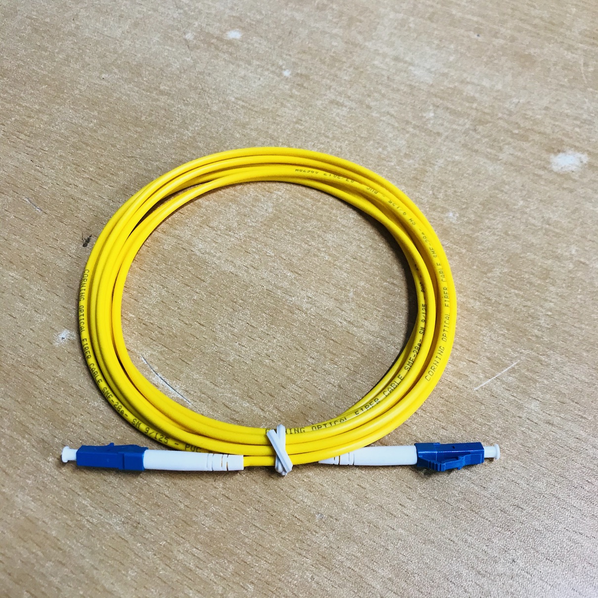 Dây nhảy quang Singlemode LC/UPC-LC/UPC dài 3M/5M/10M/15M/20M Simplex
