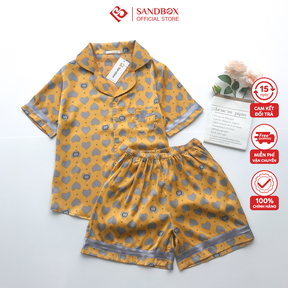 Đồ Bộ Nữ Mặc Nhà Pijama SANDBOX Thiết Kế Quần Đùi, Áo Cộc Chất Lụa Satin Nhật Cao Cấp, Mềm Mịn(BLD23005)
