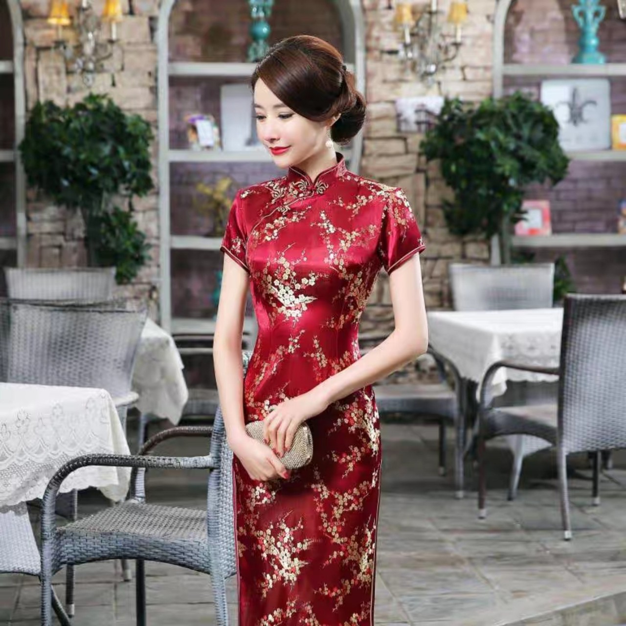 Sườn xám Dài Gấm ĐỎ Đô có hình thật