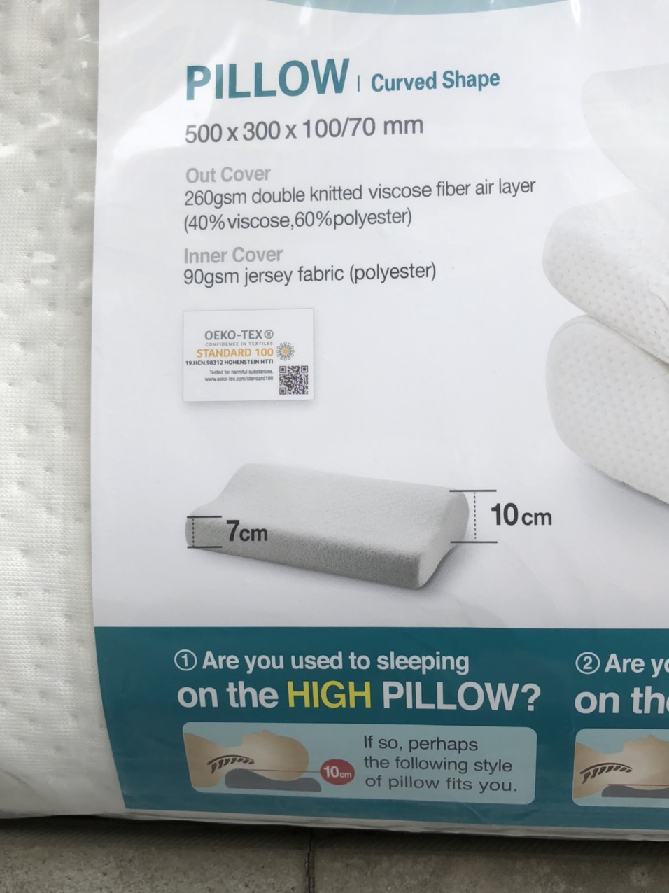 Gối Memory Foam 50D Hình Cong Lock&Lock HLW111