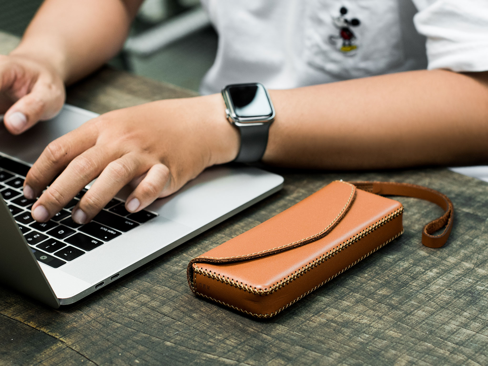 VÍ DA DÀNH CHO SAMSUNG GALAXY FOLD - CHÍNH HÃNG KHACTEN.COM