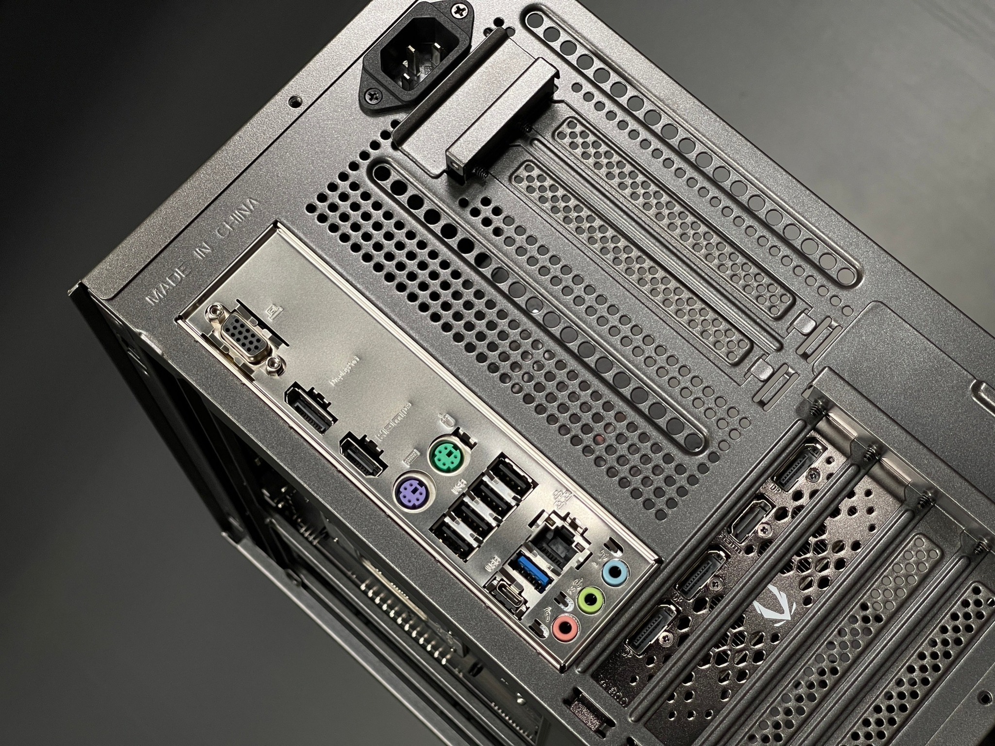 (NEW) Vỏ Case SAMA IM01 ITX ( Màu Trắng / Màu Xám / Mầu Đen)