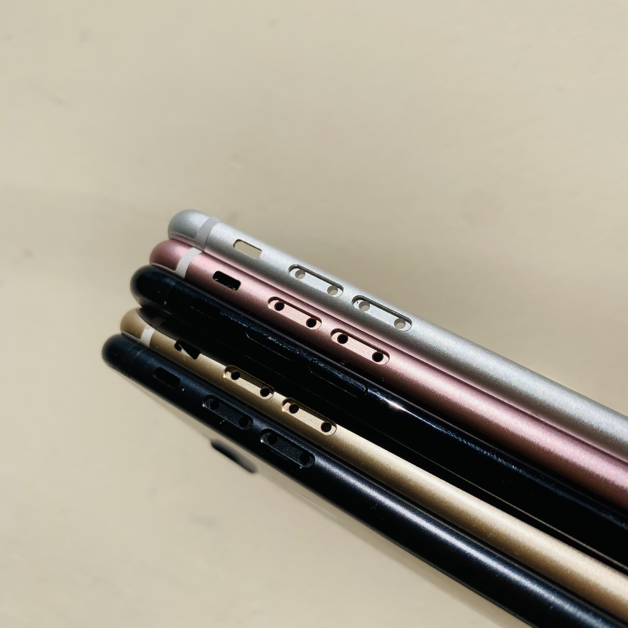 Vỏ zin dành cho IP 7Plus