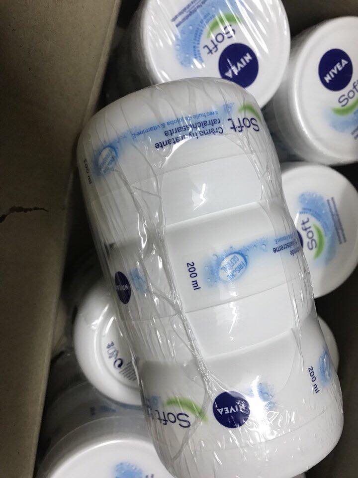 Kem dưỡng da giữ ẩm chống nẻ Nivea Đức
