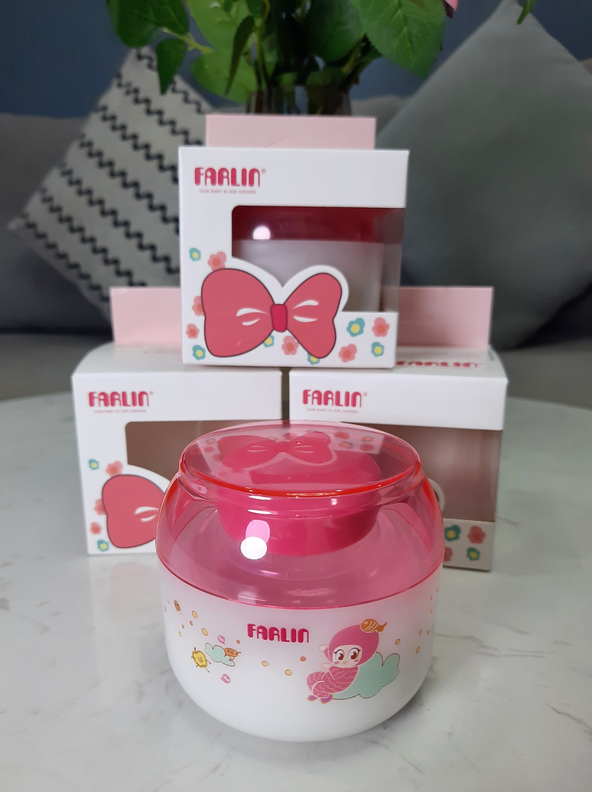 Hộp Đựng Phấn Rôm Cho Bé FARLIN- Hộp đựng phấn