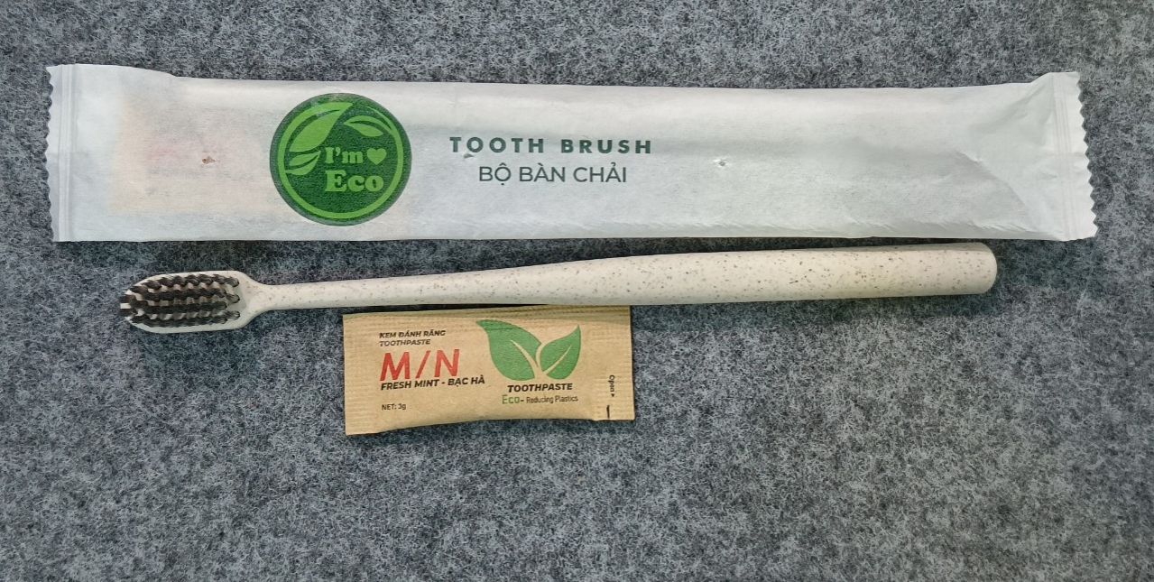 Combo 200 bộ bàn chải ECO ( bc TK 28 bột bắp cước đen  + kem túi giấy 3gr MN)