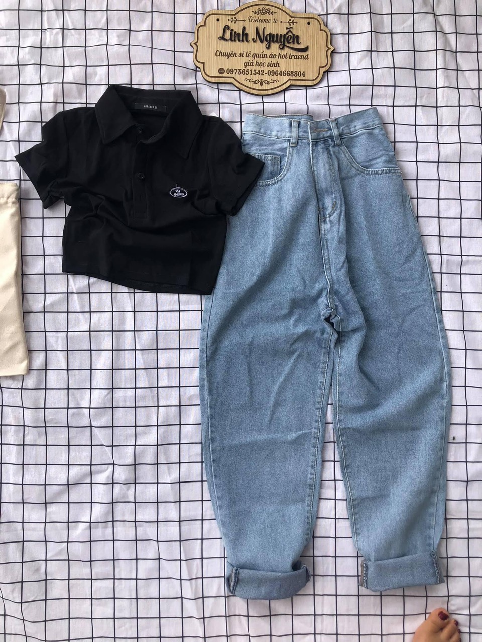 SET BAGGY JEANS + CROPTOP PETTER
