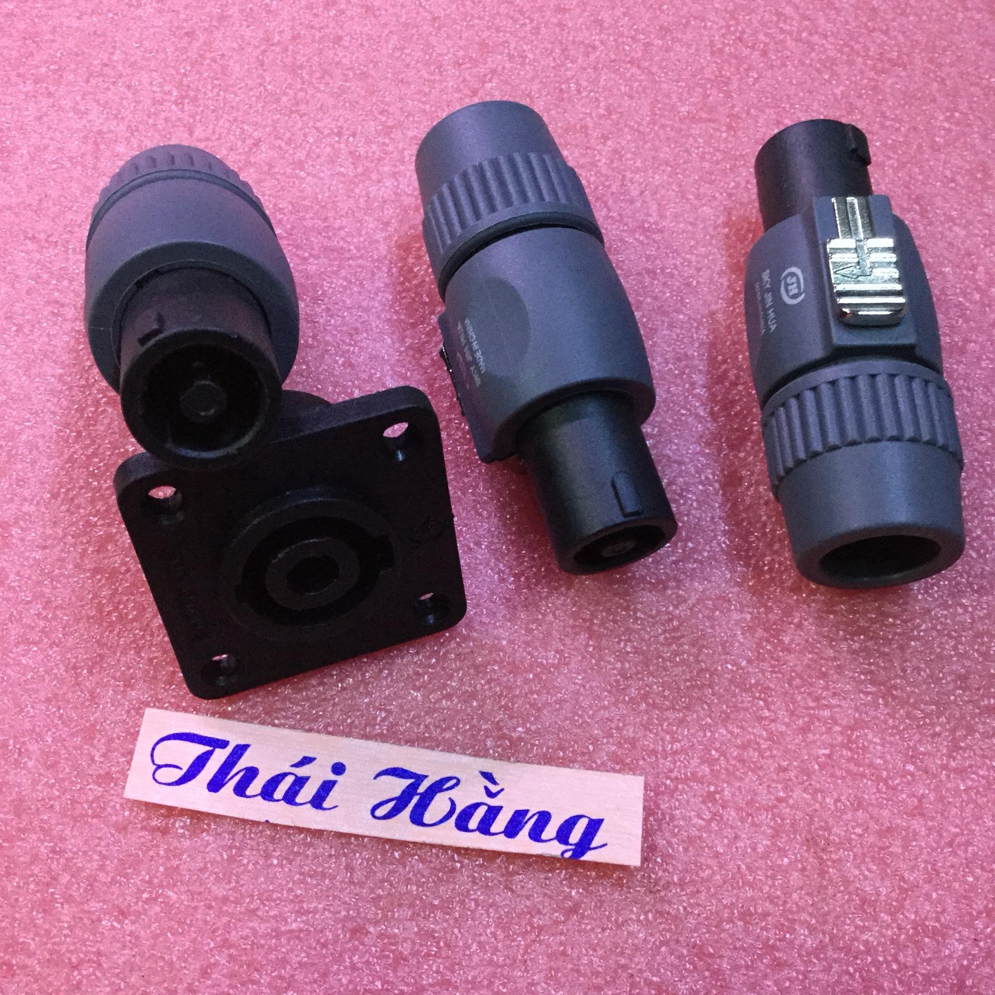 Jack cắm loa SKYJIN hua và ổ (1 chiếc )