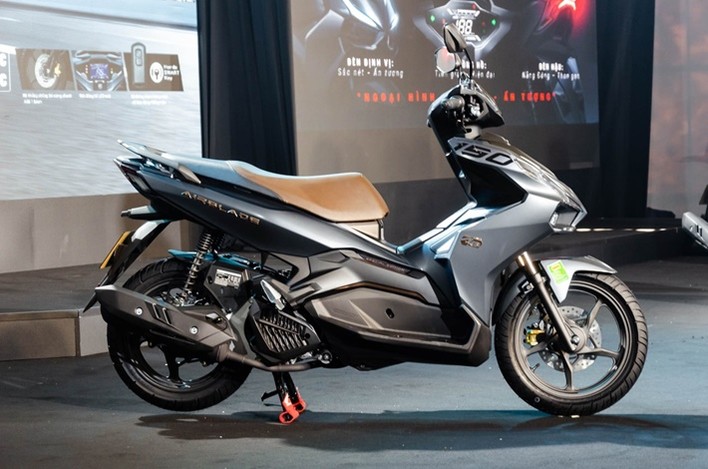 Ốp Pô Airblade đời 2020