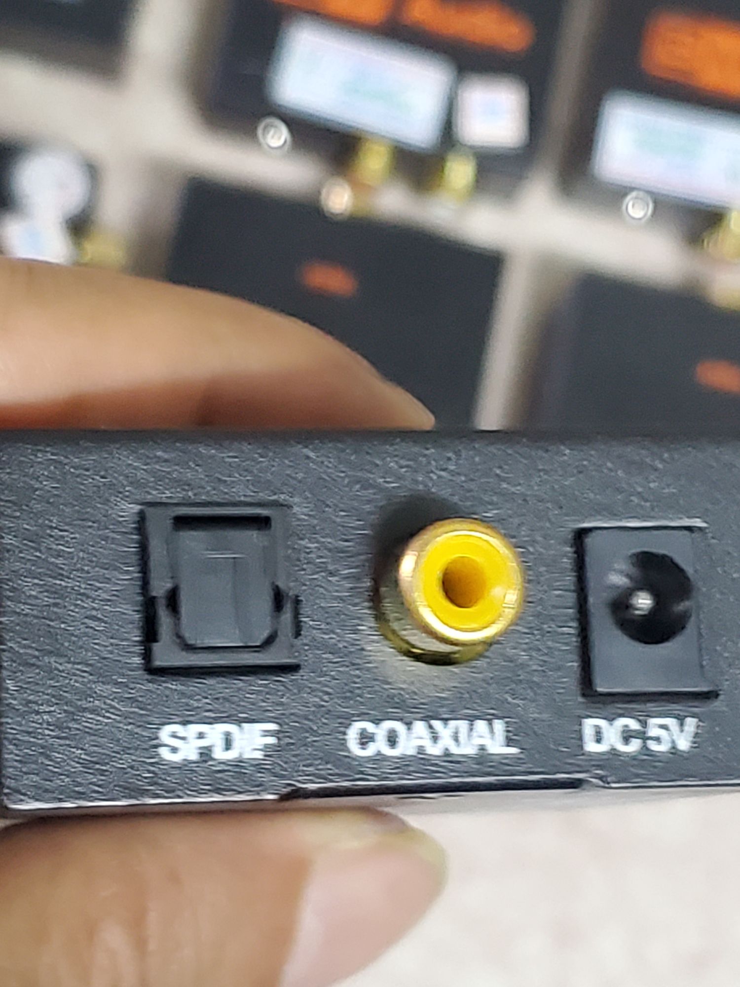 Bộ chuyển đổi Digital sang Analog