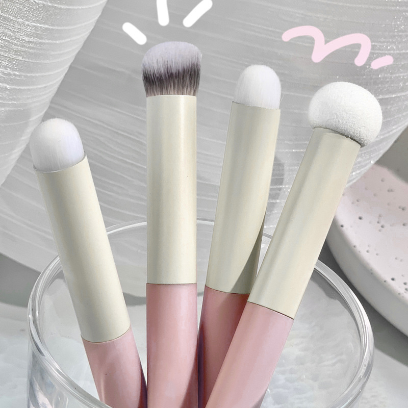 Derf Cọ che khuyết điểm Concealer Brush 10g
